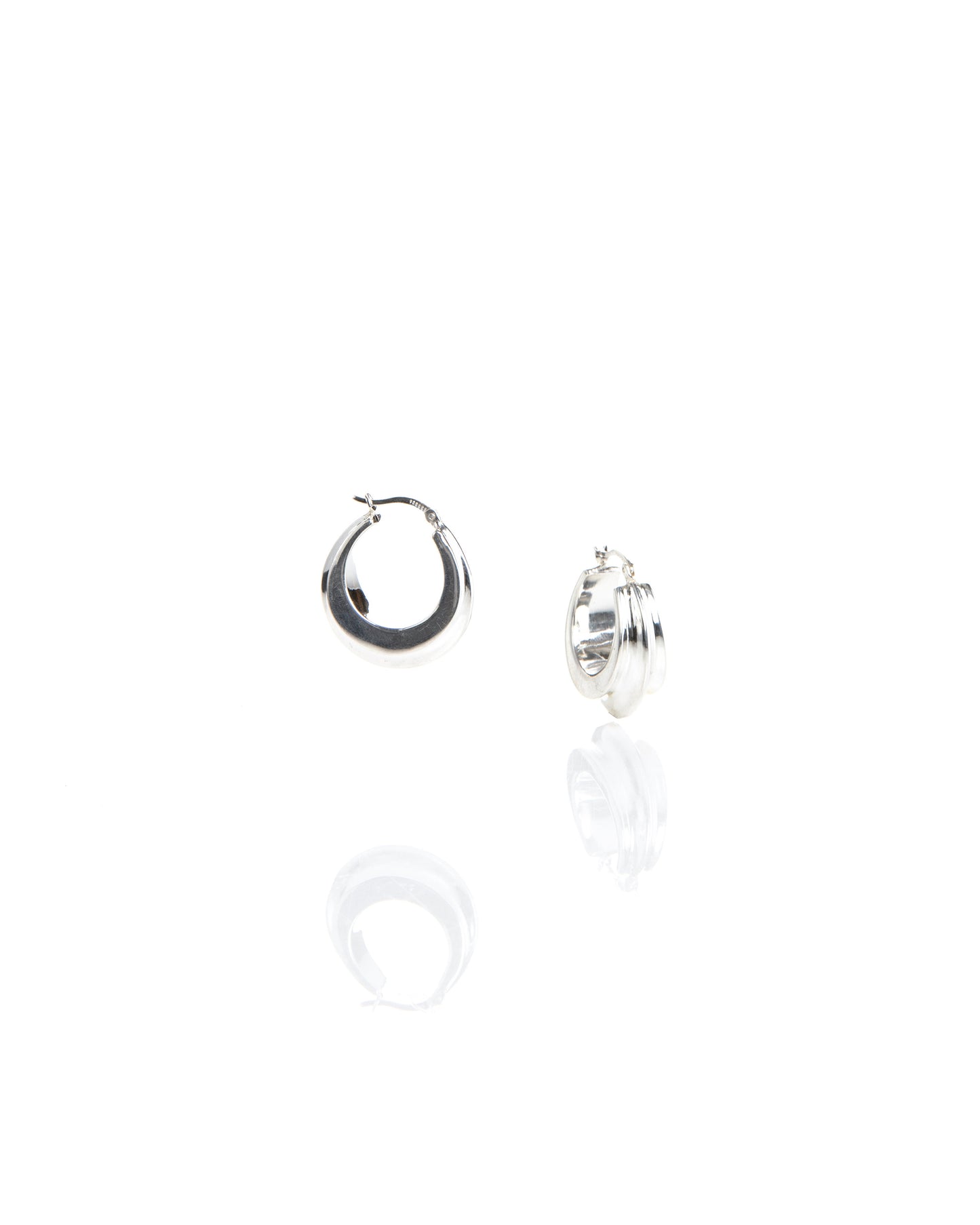 silver small hoop earrings